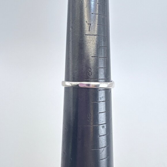 VTG Solid Sterling Silver 925 Oval Signet Style Tapered Band Ring Size 8.25 - Picture 8 of 8